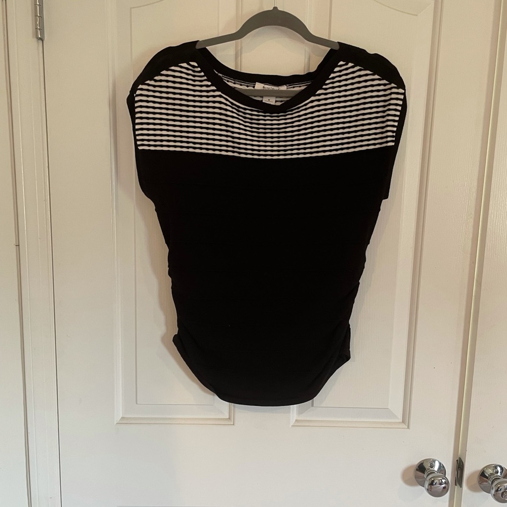 Black and white stripes shirt - never used